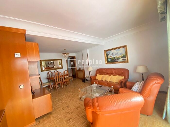 Casas en venta y pisos alquiler - 1