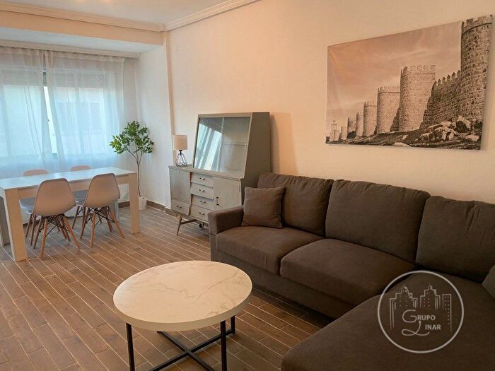 Casas en venta y pisos alquiler - 1