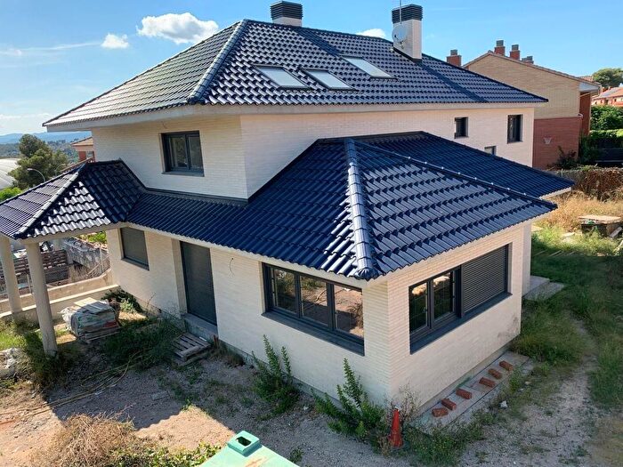 Casa en venta en Els Pallaresos, Tarragona de 6 habitaciones