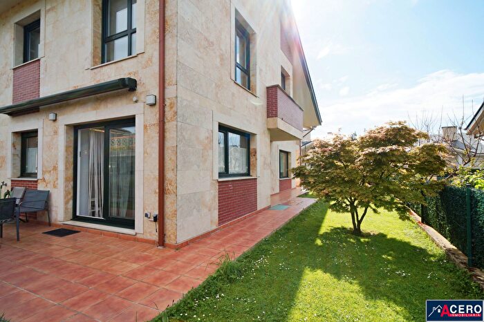 Casas en venta y pisos alquiler - 3
