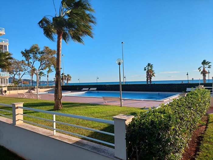 Piso en venta en Heliópolis, Benicasim Benicàssim de 2 habitaciones
