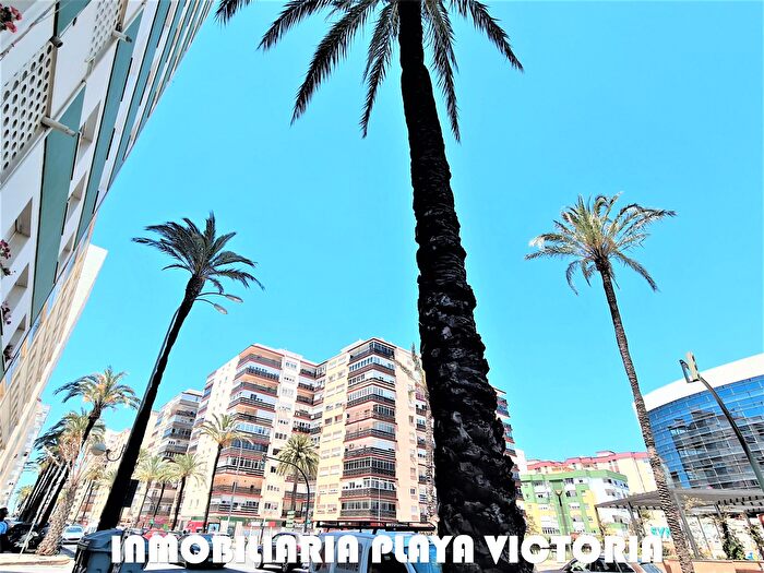 Piso en venta en Paseo Marítimo San José La Laguna, Cádiz Capital de 3 habitaciones