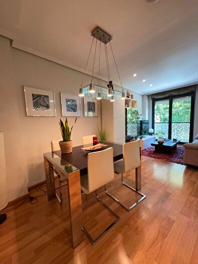 Casas en venta y pisos alquiler - 2