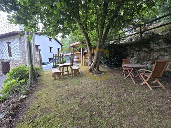 Casas en venta y pisos alquiler - 3