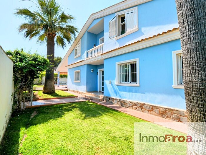 Casas en venta y pisos alquiler - 1