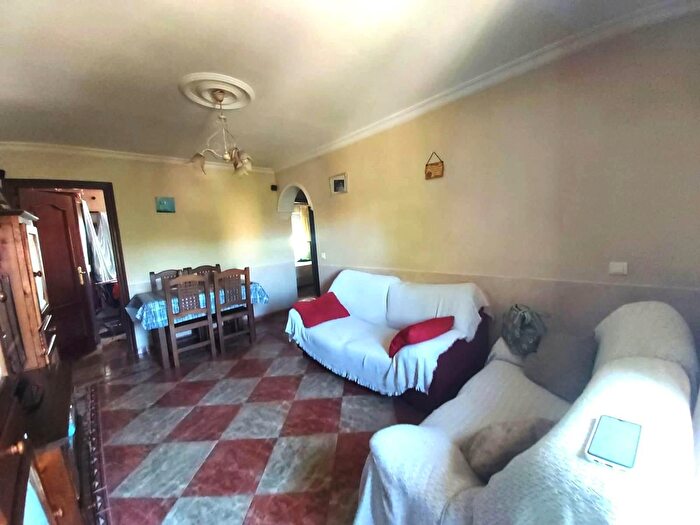 Piso en venta en Utrera Ciudad, Estación La Fontanilla El Tinte de 3 habitaciones