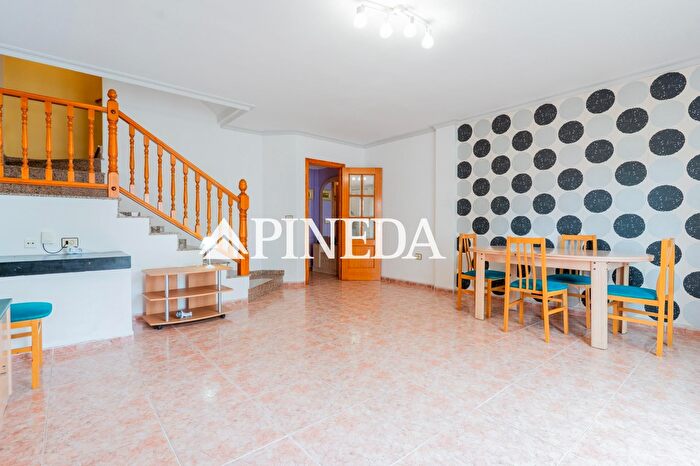 Casas en venta y pisos alquiler - 2