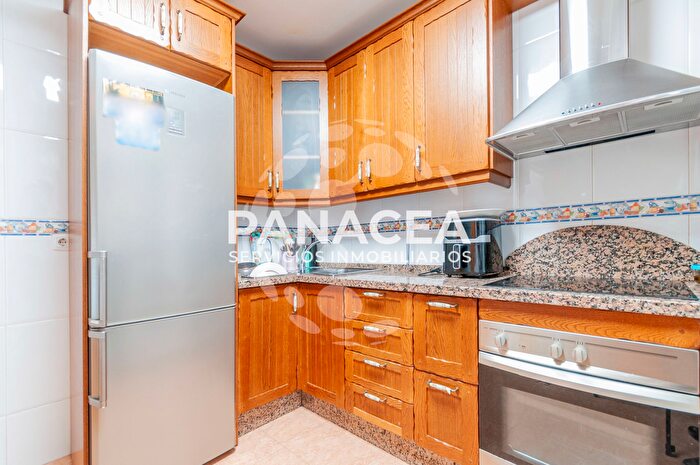 Casas en venta y pisos alquiler - 3