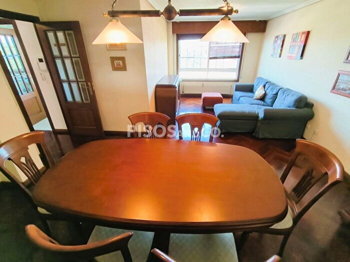 Casas en venta y pisos alquiler - 3