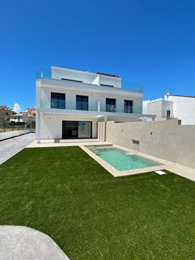 Casa en venta en Ses Palmeres, Llucmajor de 4 habitaciones