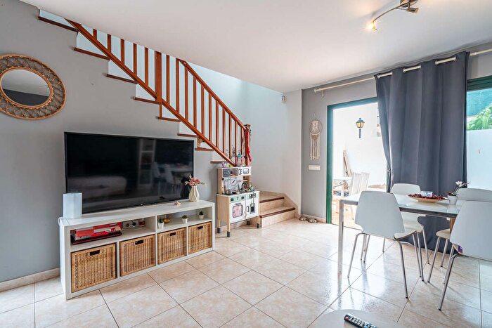 Casas en venta y pisos alquiler - 2