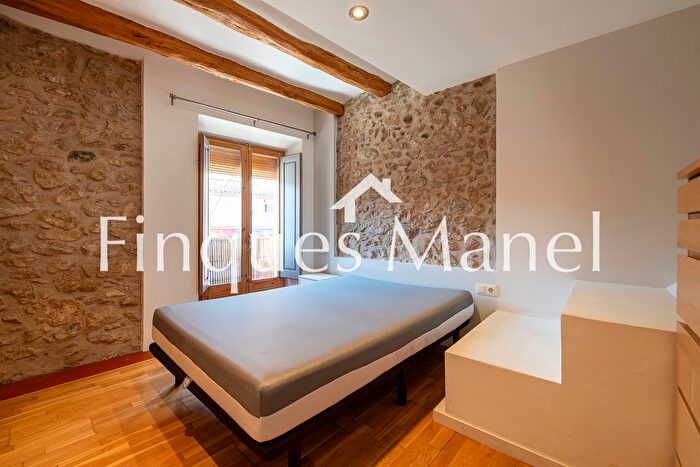 Casas en venta y pisos alquiler - 1