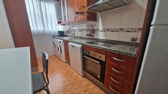 Casas en venta y pisos alquiler - 2