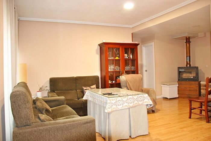 Casa en venta en Miralvalle Av Virgen del Puerto La Data, Plasencia de 4 habitaciones