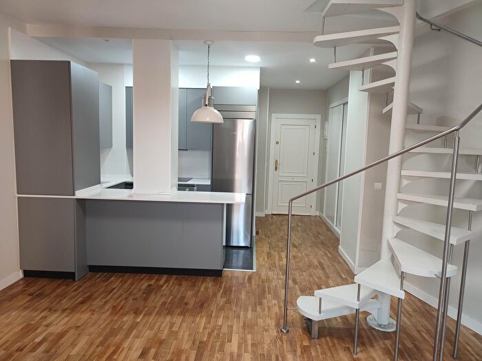 Piso en alquiler en Centro, Palacio de 1 habitacion