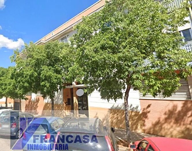 Piso en venta en Mejostilla, Cáceres Capital de 3 habitaciones