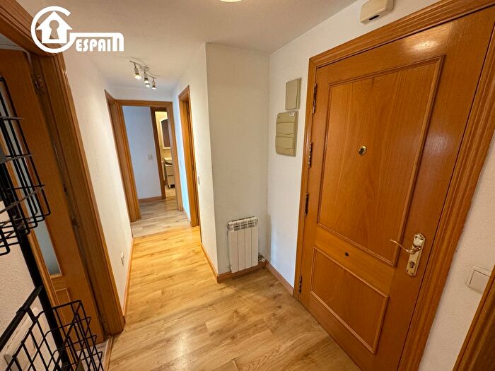 Piso en alquiler en Arganzuela, Legazpi de 2 habitaciones