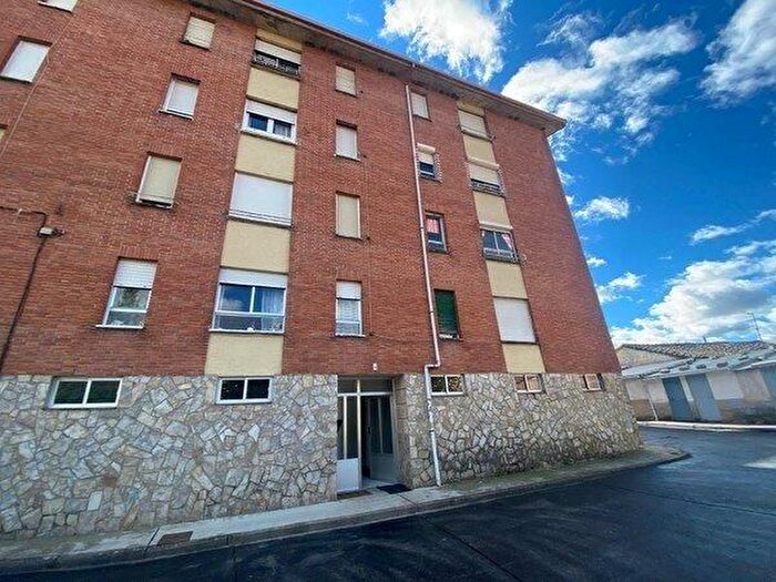 Piso en venta en Santibáñez de la Peña, Palencia de 3 habitaciones