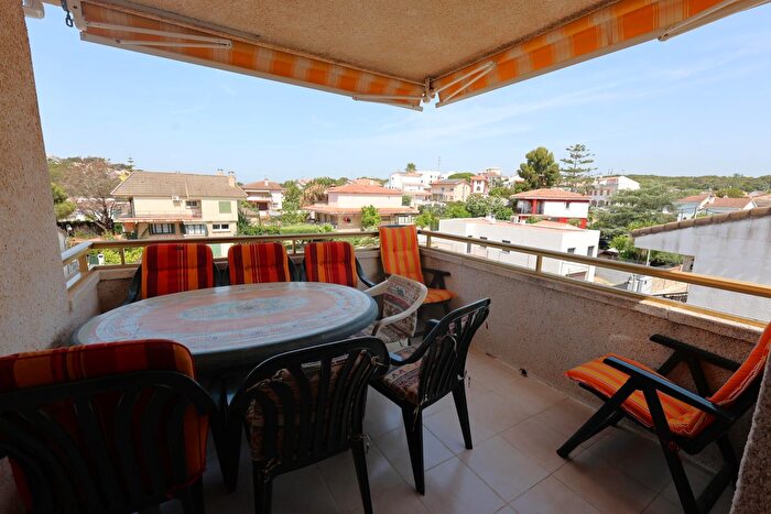 Piso en venta en Creixell, Tarragona de 3 habitaciones