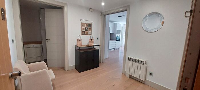 Casas en venta y pisos alquiler - 2