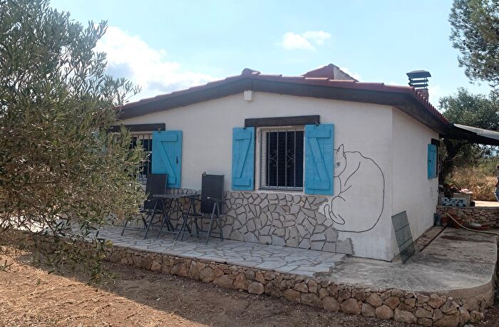 Casa en venta en Ginestar, Tarragona de 2 habitaciones