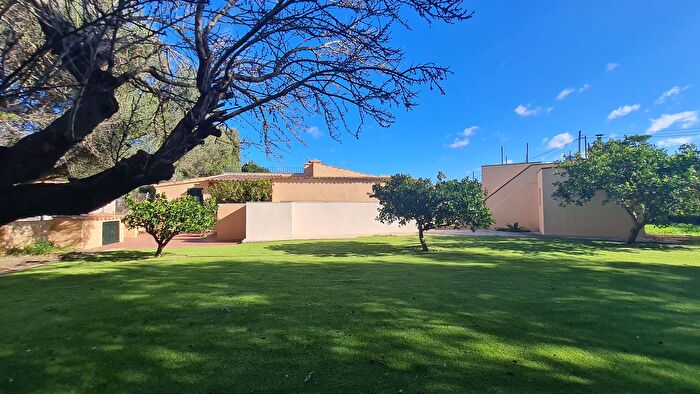 Casa en alquiler en Santa María del Camí, Illes Balears de 4 habitaciones