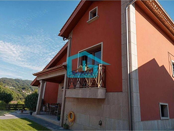 Casa en venta en Galicia, Pontevedra de 4 habitaciones