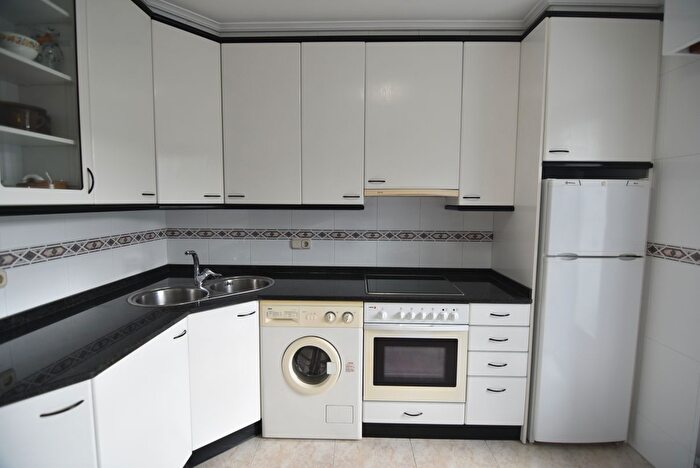 Casas en venta y pisos alquiler - 2