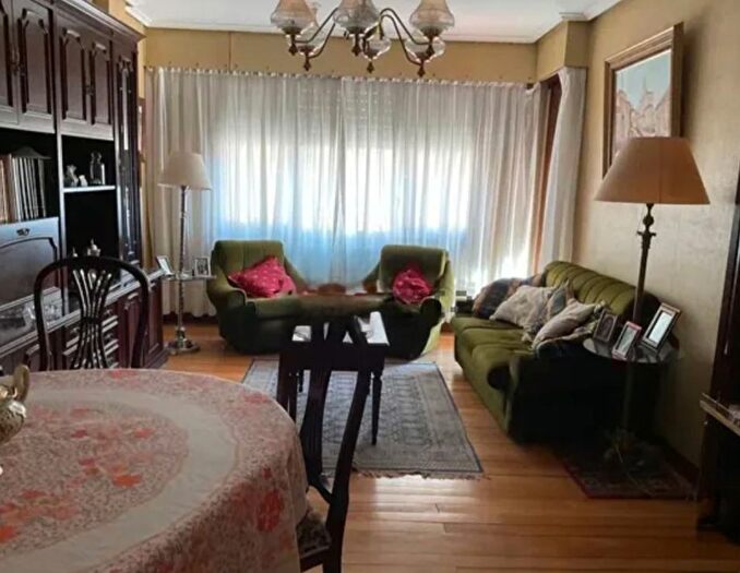Casas en venta y pisos alquiler - 3