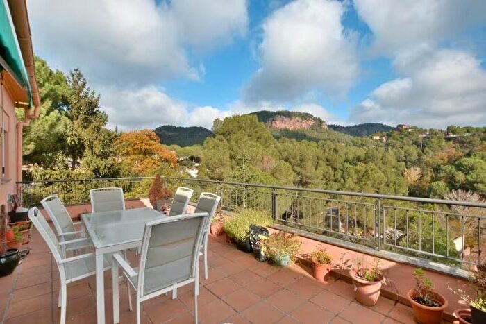 Casa en venta en Vacarisses, Barcelona de 7 habitaciones
