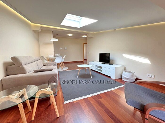Casas en venta y pisos alquiler - 1