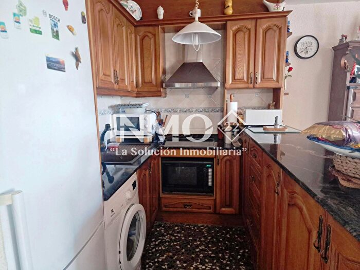 Casas en venta y pisos alquiler - 2