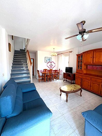 Casas en venta y pisos alquiler - 3