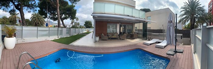 Casas en venta y pisos alquiler - 1