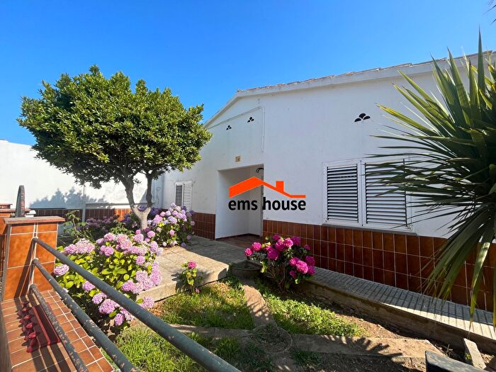 Casas en venta y pisos alquiler - 1