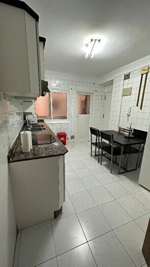 Piso en alquiler en Centro Urbano, Camelias Pi y Margall de 4 habitaciones