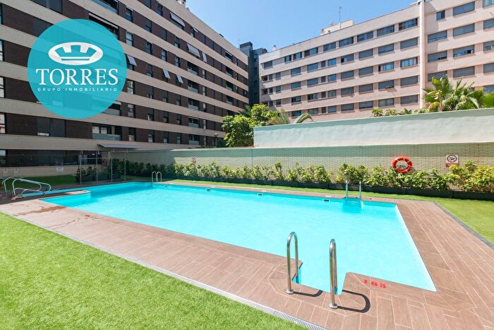 Piso en venta en Centro, Perchel Sur Plaza de Toros Vieja de 4 habitaciones
