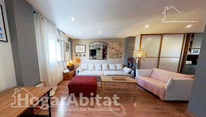 Casas en venta y pisos alquiler - 2
