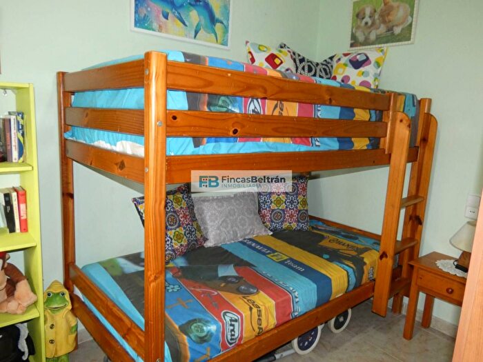 Casas en venta y pisos alquiler - 3