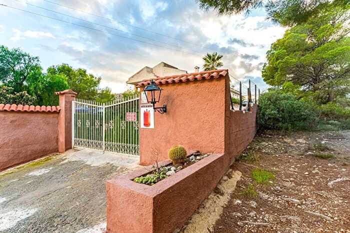 Casa en venta en Finestrat Pueblo, Finestrat de 4 habitaciones