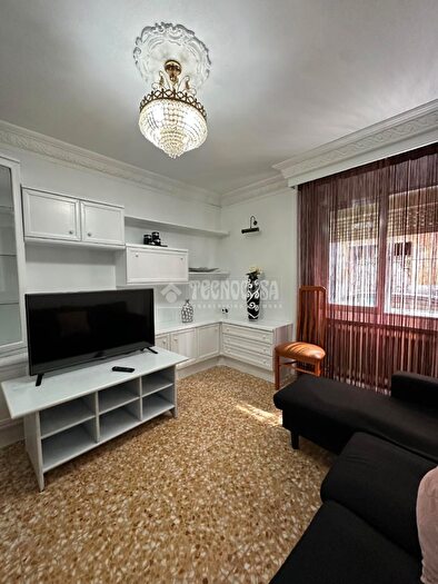 Casas en venta y pisos alquiler - 2