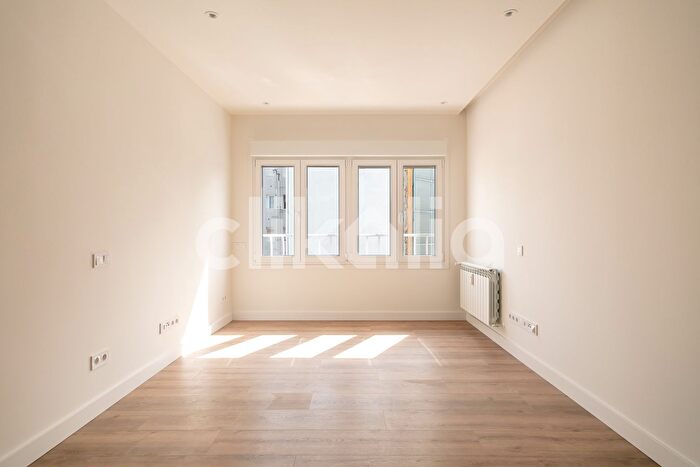 Piso en venta en Retiro, Ibiza de Madrid de 3 habitaciones
