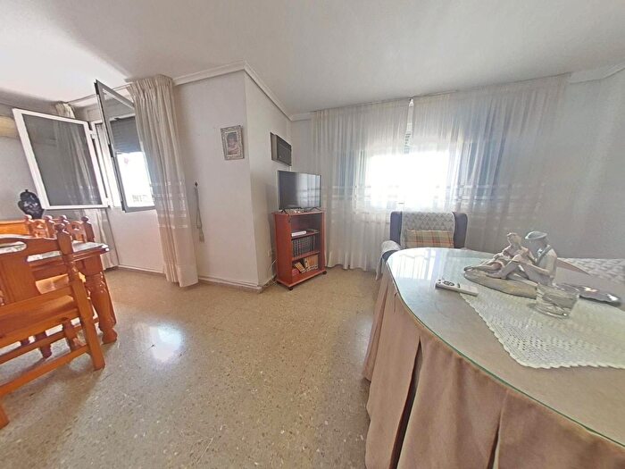 Piso en venta en Sureste, Fuensanta Arcángel de 6 habitaciones