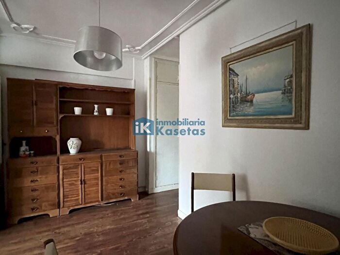 Casas en venta y pisos alquiler - 2