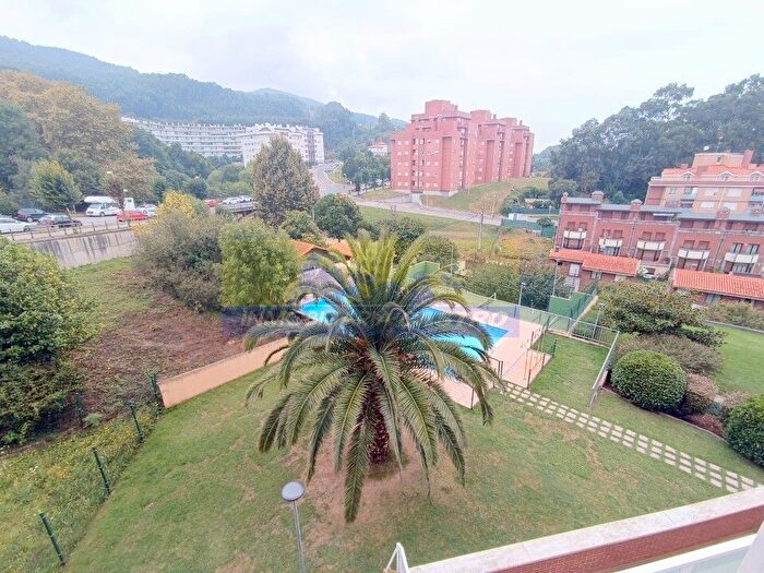 Casas en venta y pisos alquiler - 1