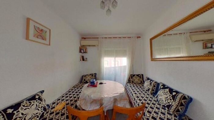 Piso en venta en Collblanc La Torrassa, La Torrassa de 3 habitaciones