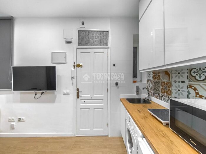 Casas en venta y pisos alquiler - 2