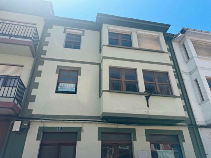 Casa en venta en Vegadeo, Asturias de 10 habitaciones