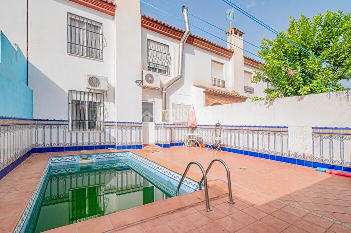 Casas en venta y pisos alquiler - 1
