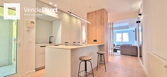 Casas en venta y pisos alquiler - 2